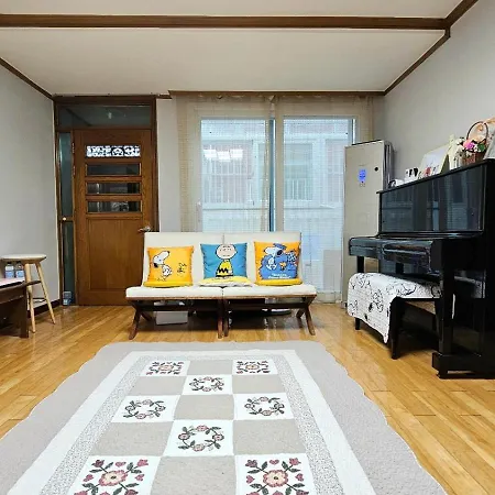 Byulchae Guest House - Foreigner Only